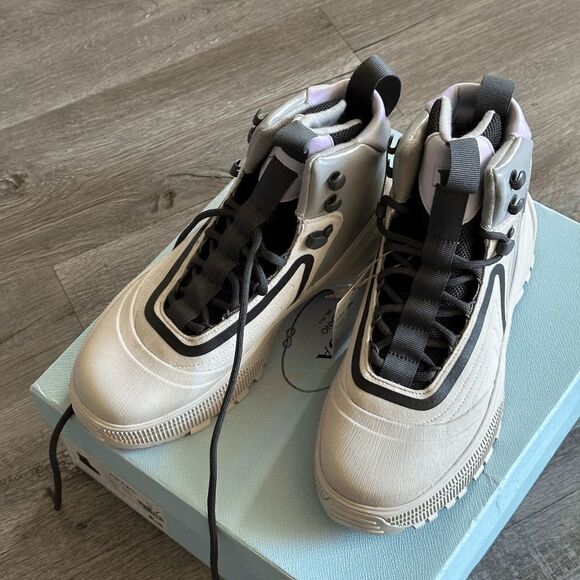 Brand New adidas by Stella McCartney ASMC x TERREX Hiking Boots in Sand - Picture 9 of 10